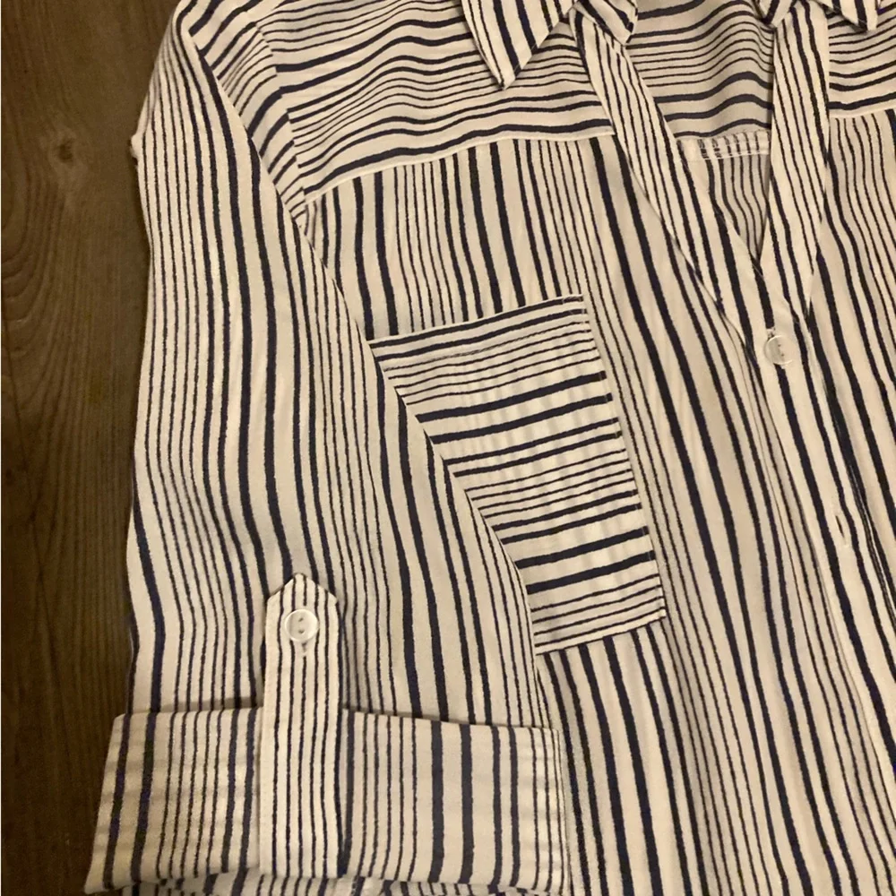 STITCH FIX Fortune + Ivy Christelle Button-Down Blouse - Picture 4 of 4